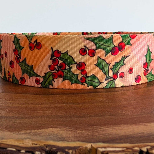 Winter Holly Berries Collar